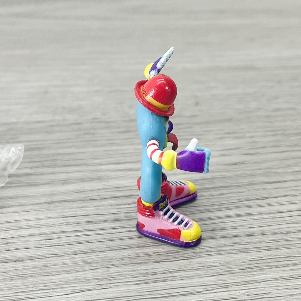 Bonnaroo Roofus Figure Music Festival PVC 2" Figurine New in Plastic - Picture 6 of 9